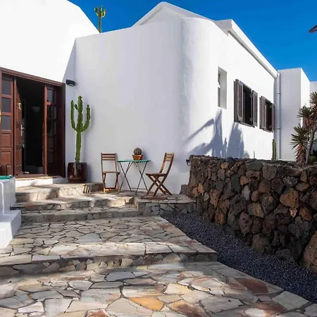 By The Sea Villa Mala