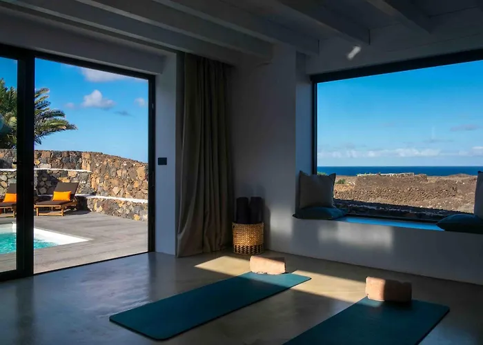 By The Sea Villa *